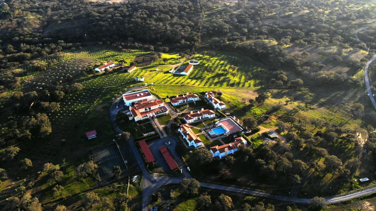 Monte Do Giestal - Casas De Campo & Spa Abela Exterior photo